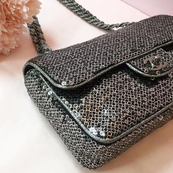 Chanel Classic Sequins Medium Double Flap - Picture 3 of 16